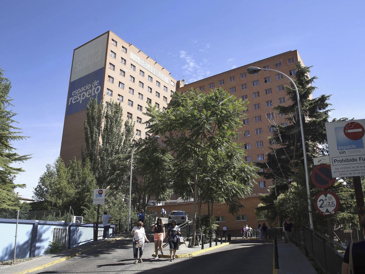 Foto: Fachada del Hospital Clínico de Valladolid. (EFE)