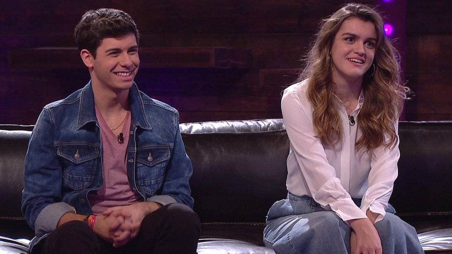Alfred y Amaia en el programa especial en el que se ha presentado el videoclip de 'Tu Canción'. (RTVE)