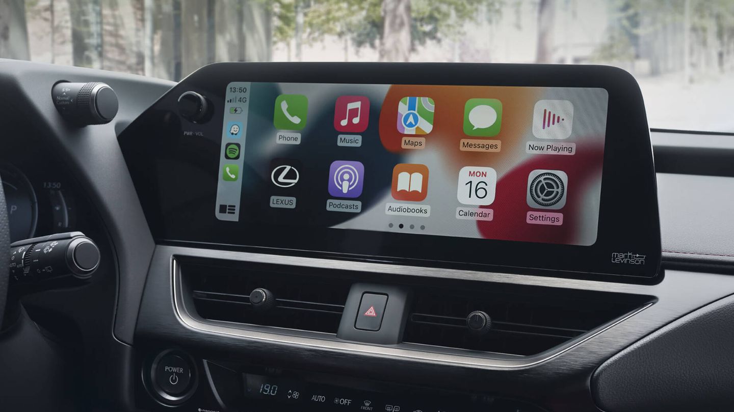 El nuevo sistema multimedia cuenta con conectividad Apple CarPlay y Android Auto.