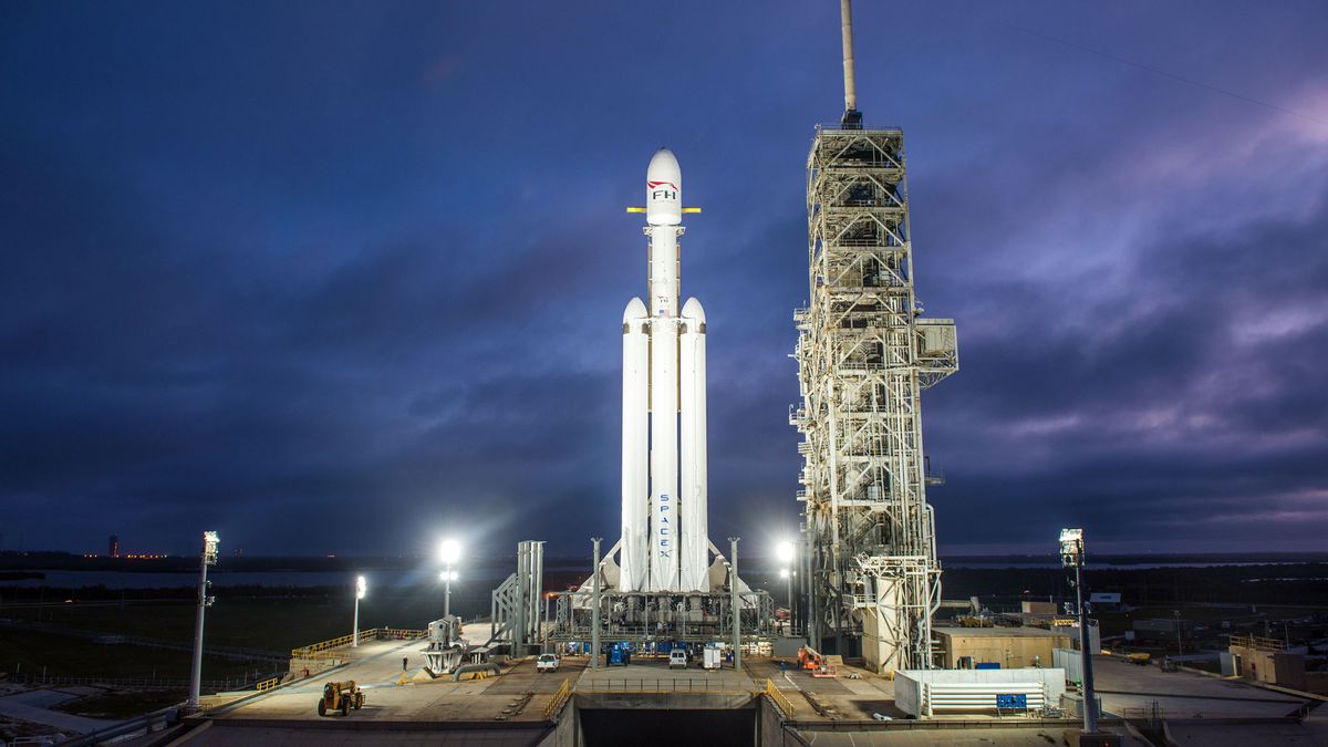 Así será hoy el lanzamiento del Falcon Heavy, el cohete más potente del mundo
