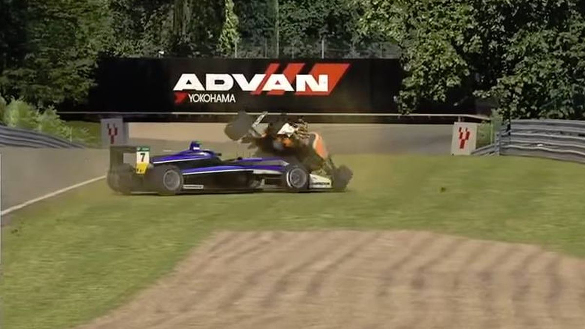 Por qué Max Verstappen también la monta en las carreras de eSports