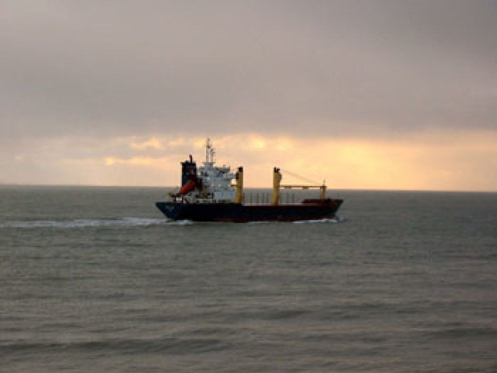 Foto: Un buque ruso localiza el barco mercante "Arctic Sea" y rescata a su tripulación