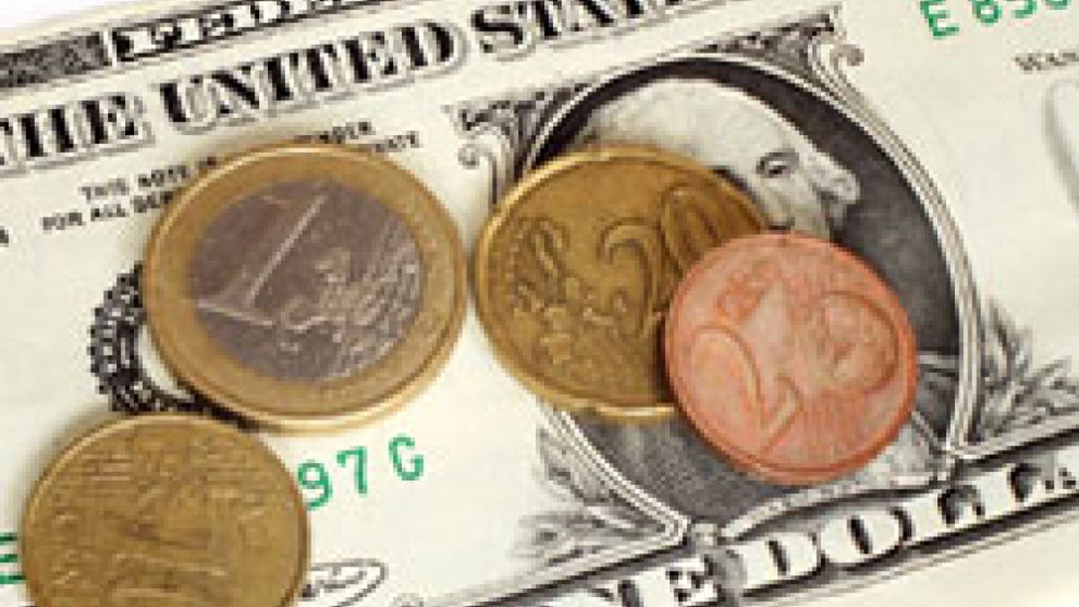 El euro, sin freno, registra mínimos de siete semanas