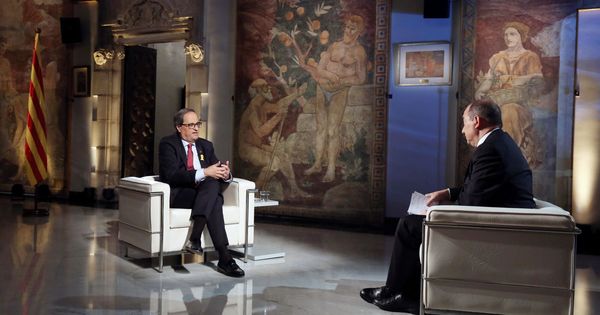 Foto: Fotografía facilitada por TV3 del presidente de la Generalitat, Quim Torra durante la entrevista mantenida este domingo. (EFE)