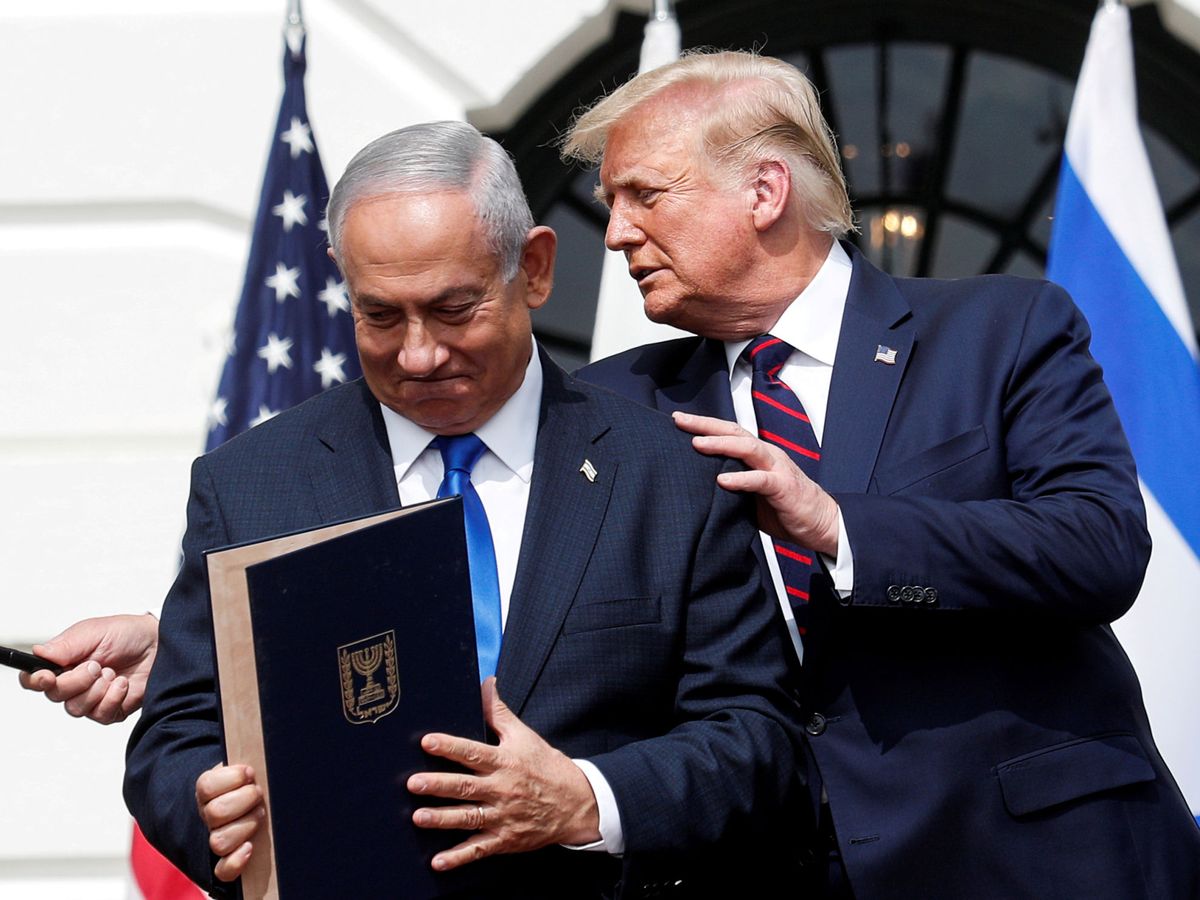 Foto: Benjamin Netanyahu, junto a Trump, en una imagen de archivo. (Reuters)