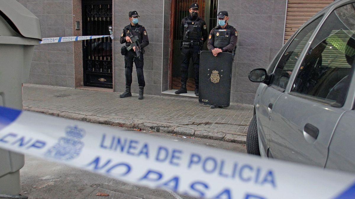 Siete detenidos, uno de ellos herido en el pie, tras un tiroteo en Alicante