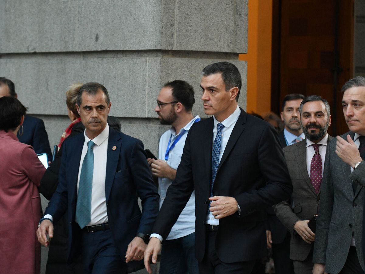 Foto: El presidente del Gobierno, Pedro Sánchez, a su salida del pleno en el que Junts ha impedido aprobar la amnistía. (Fernando Sánchez / Europa Press)