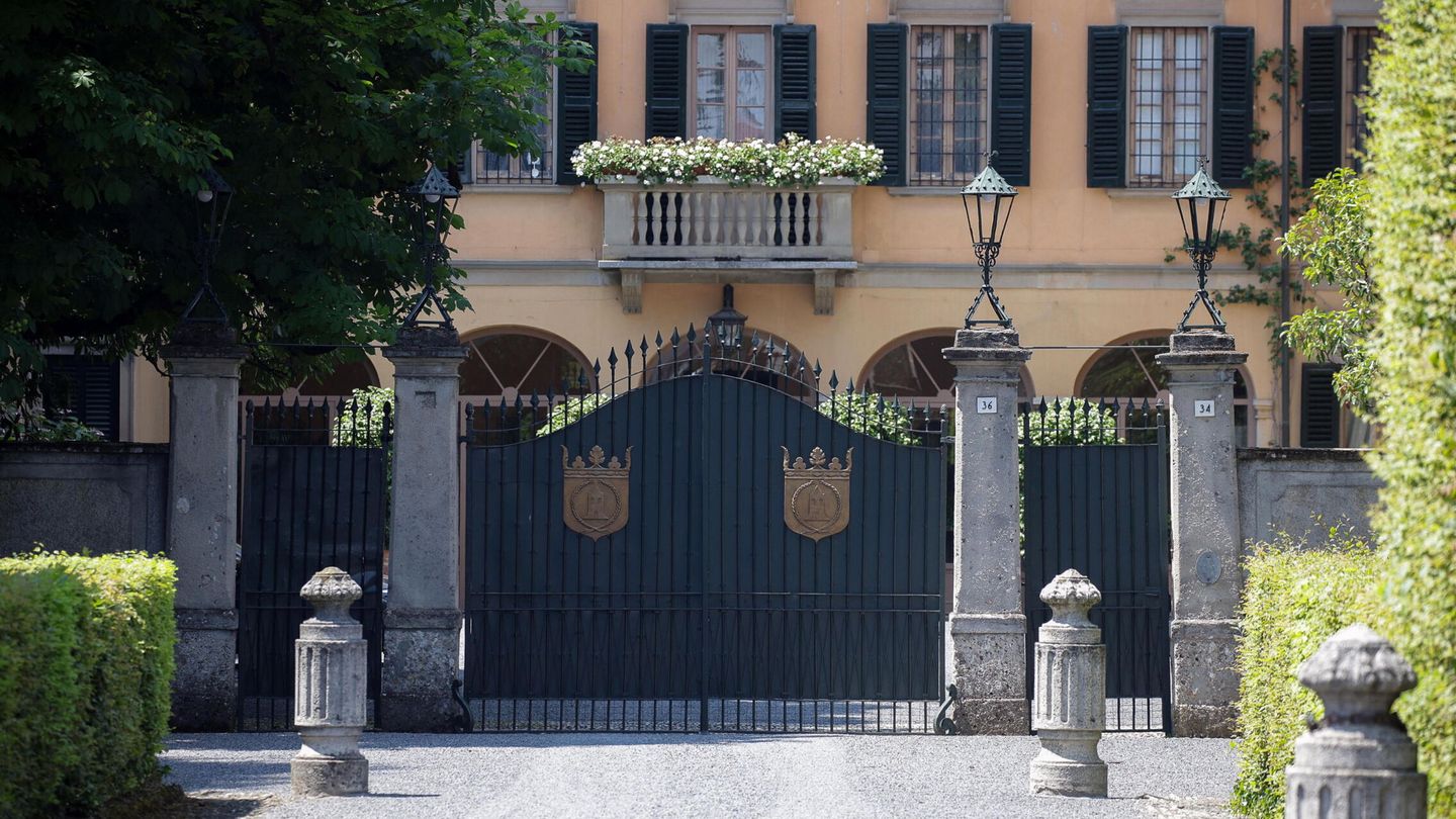 Villa San Martino, la residencia de Berlusconi a las afueras de Milán. (EFE)