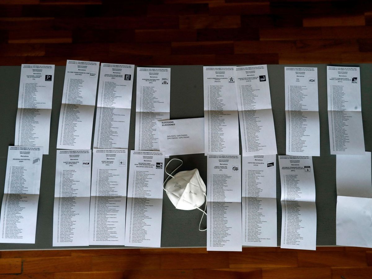 Foto: ¿Qué es el voto en blanco? Diferencias entre voto en blanco y abstención. Foto: EFE/Toni Albir