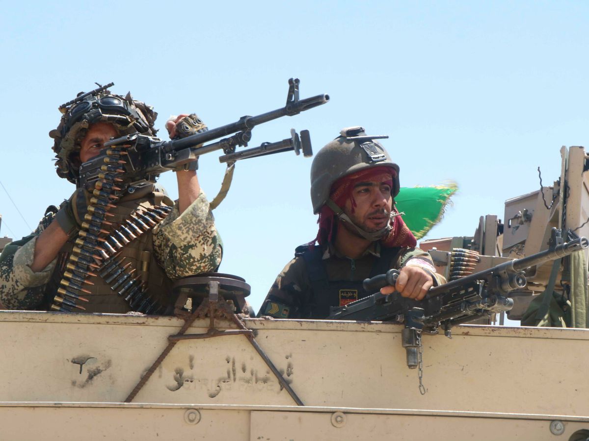 Foto: Una patrulla afgana en Herat (EFE)