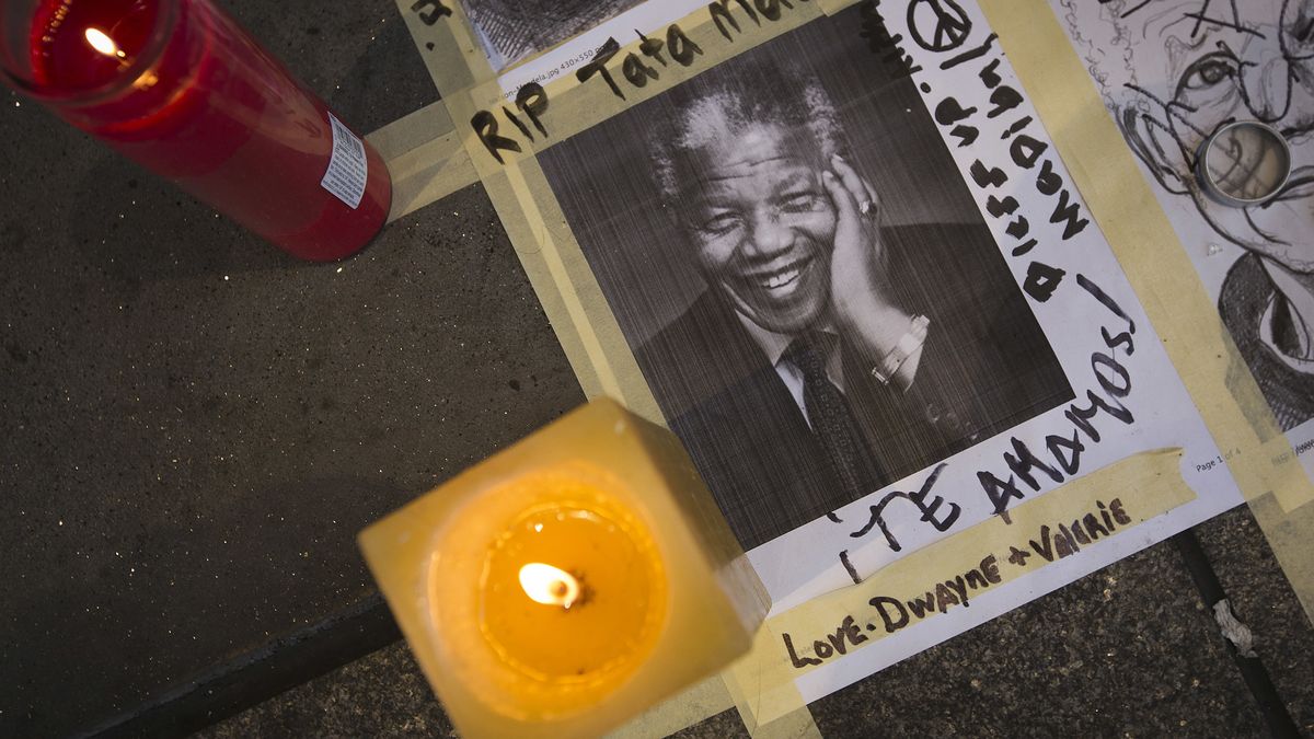 Los afroamericanos lloran a Mandela: "Era uno de los nuestros. Como Luther King"