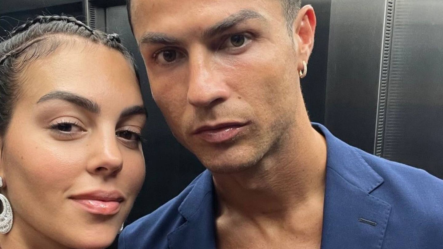 Cristiano Ronaldo y Georgina en una imagen de redes sociales. (Instagram/@cristiano)