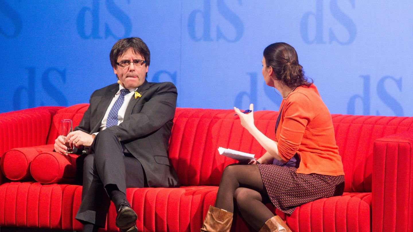Carles Puigdemont durante una entrevista en Bruselas. (Reuters)