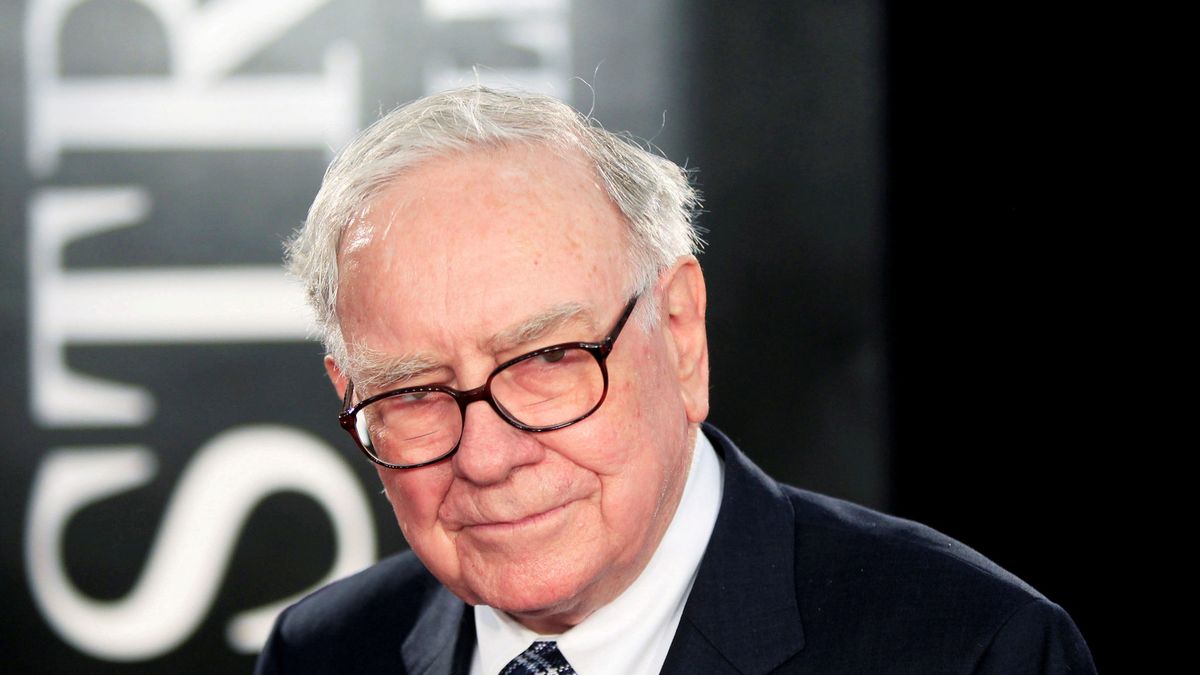 Aviso de Buffett: el “impactante” efecto que una comisión del 1% tendrá en tu inversión