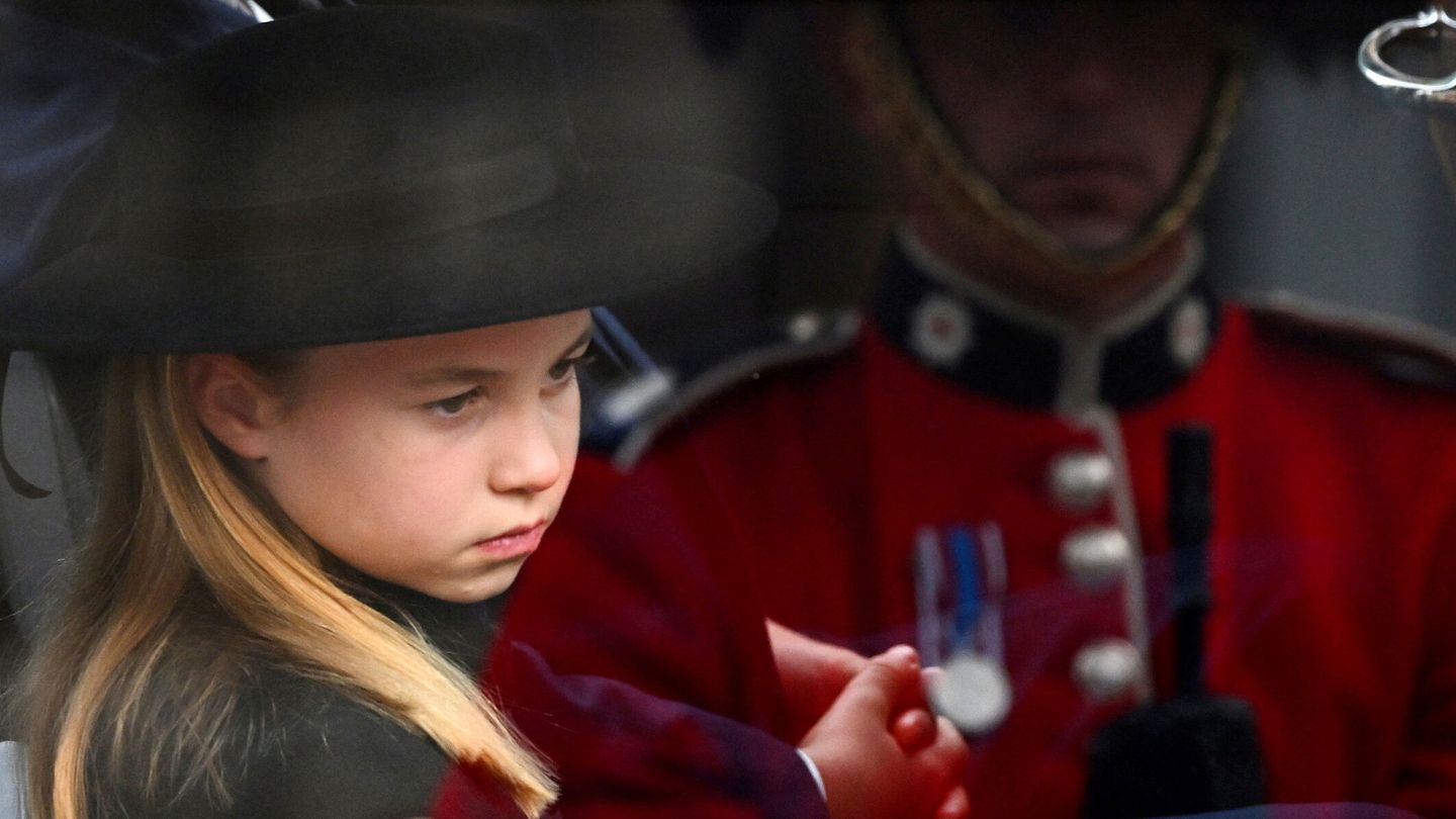 La princesa Charlotte, a su llegada a Windsor. (Reuters/Pool/Leon Neal)