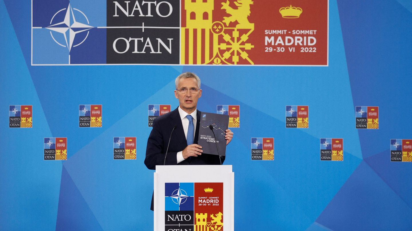 Jens Stoltenberg presenta el nuevo plan de estrategia de la OTAN. (Reuters/Susana Vera)
