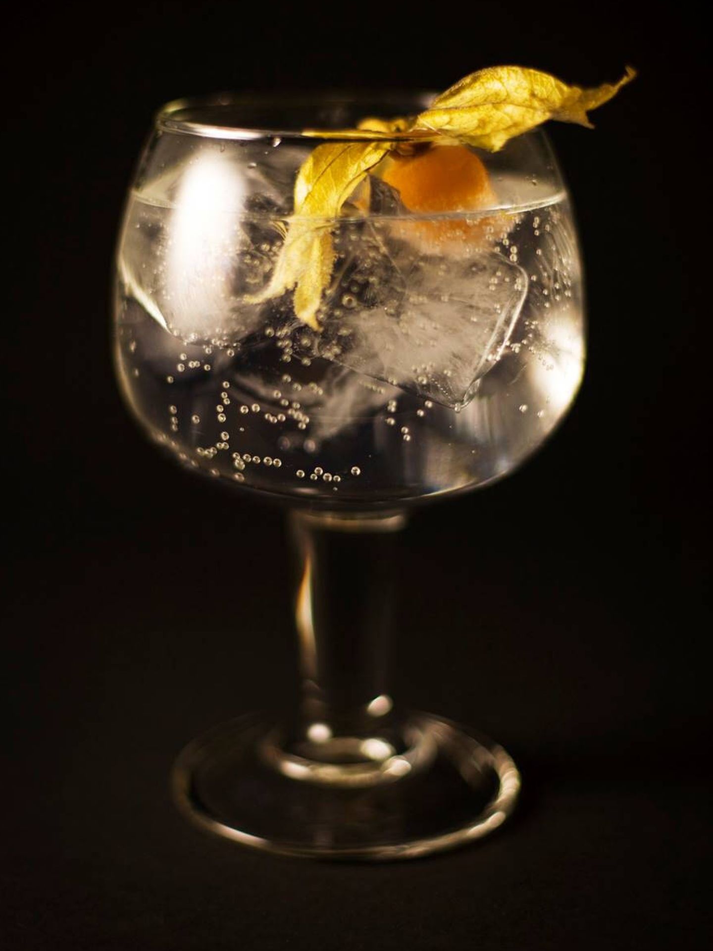 Los gin-tonics de Josealfredo son, como el local, épicos. (Cortesía)