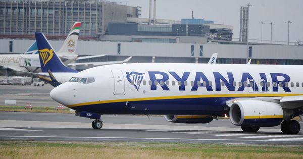 Foto: Un avión de Ryanair en el aeropuerto de Dublín | EFE