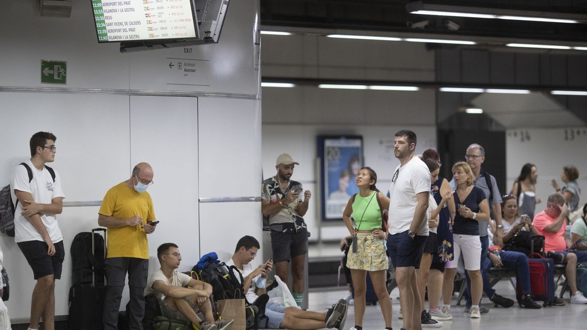 Unas 500 personas participan en Barcelona en simulacro de atentado en Estación Sants