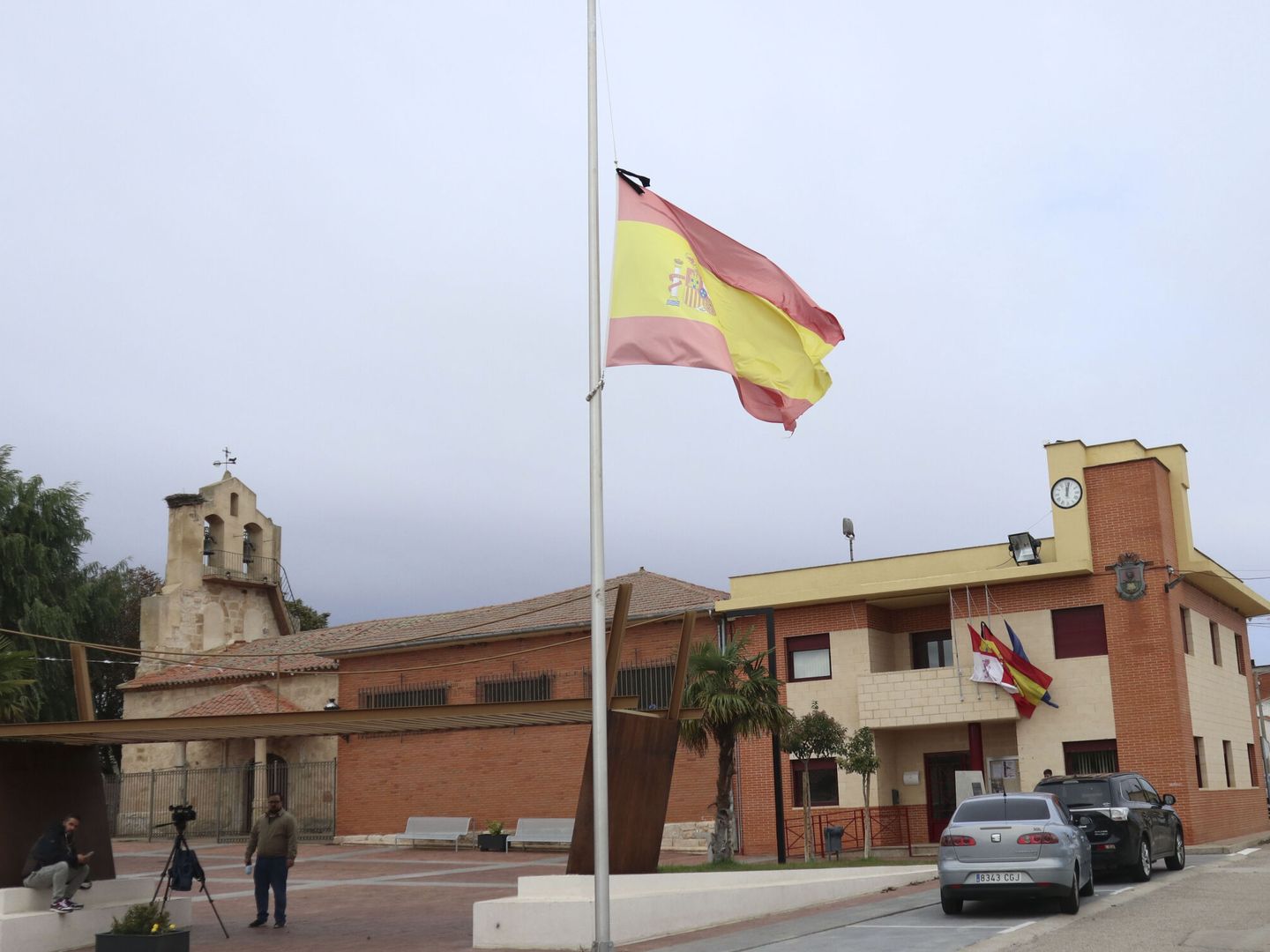 Luto en Roales (Zamora) tras el suceso del lunes. (EFE)