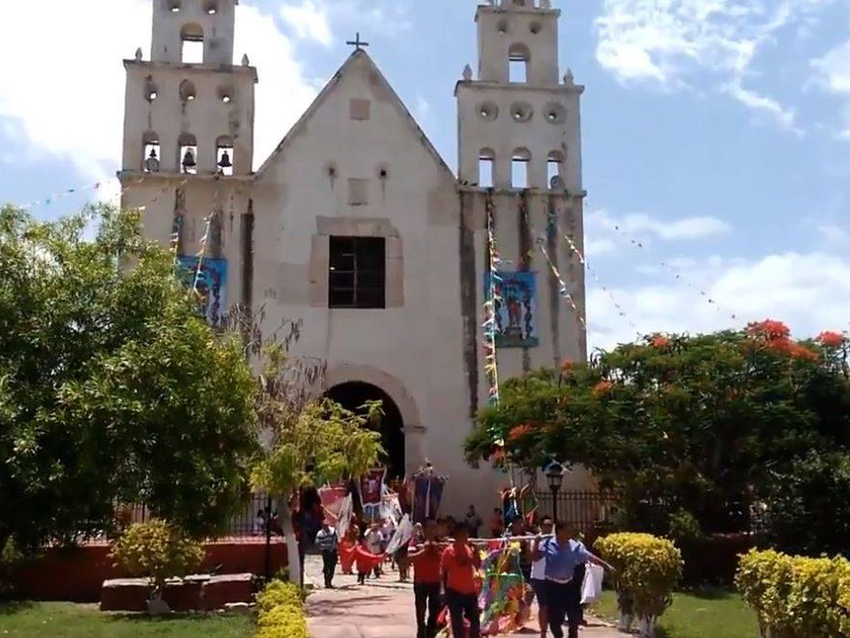 Foto: La localidad mexicana de Ixil, en el estado de Yucatán, celebra cada año las fiestas de San Bernabé en honor al apóstol