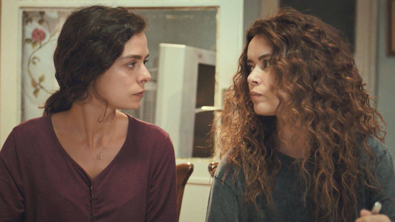 Antena 3 sigue alargando el final de 'Mujer' (que ya puedes ver a
