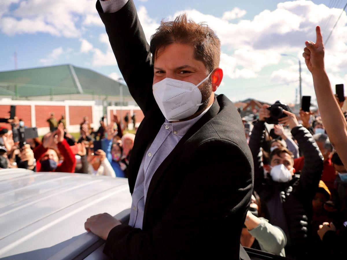 Foto: El candidato izquierdista chileno Gabriel Boric. (EFE/José Miguel Cárdenas)