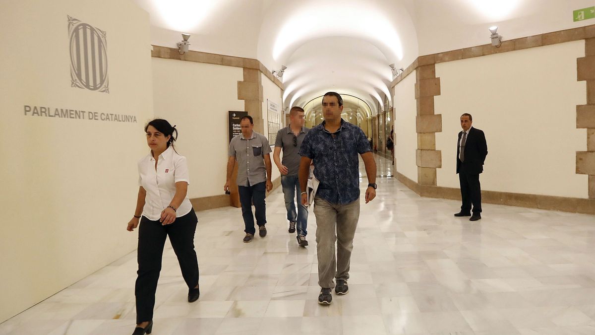 La Guardia Civil entra en el Parlament y el Palau de la Generalitat por el 3% de CDC