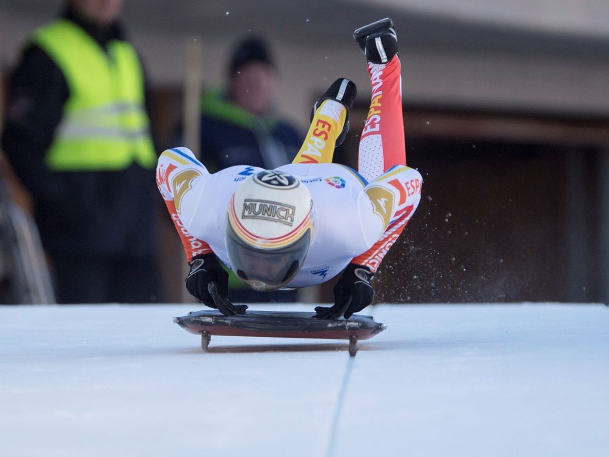 Foto: Ander Mirambell, durante la prueba de la Copa del Mundo en Saint Moritz de hace un año. (EFE)