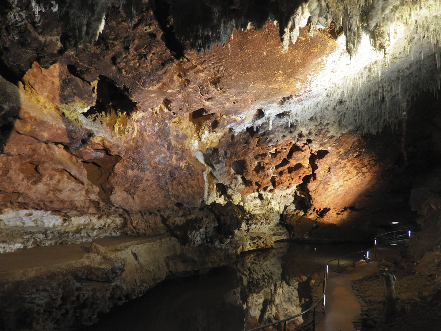 Cueva El Soplao (Fuente: iStock)