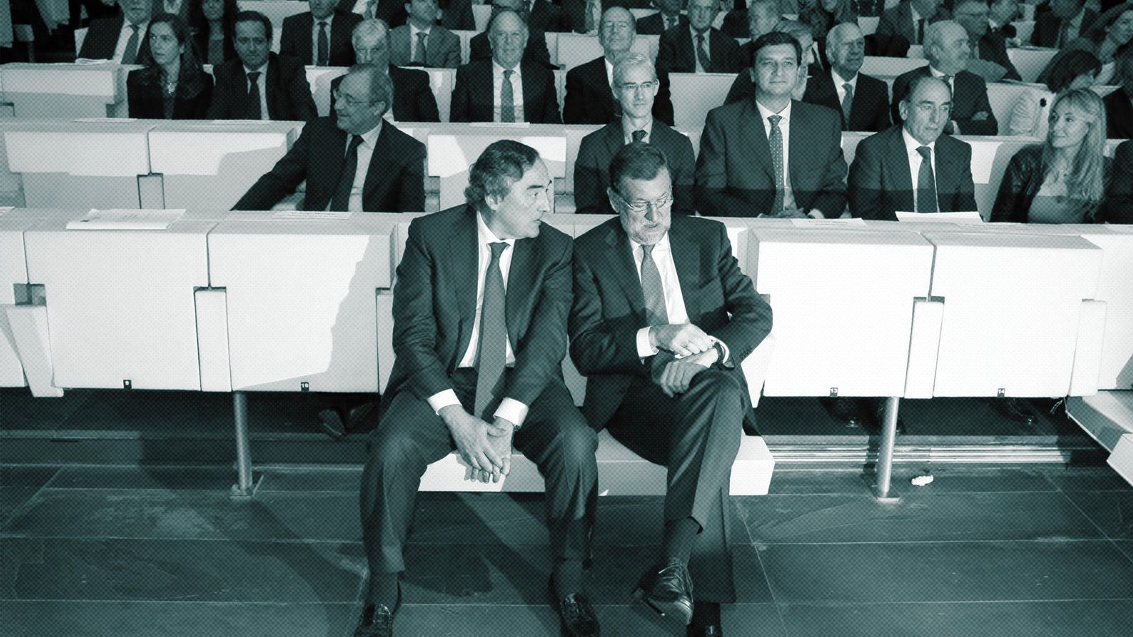 Foto: Rajoy y Rosell, presidente de la CEOE, en el Encuentro empresarial sobre el plan estratégico de internacionalización y mercados prioritarios 2014-2015, junto a empresarios como Esther Koplowitz y Florentino Pérez. (EFE)