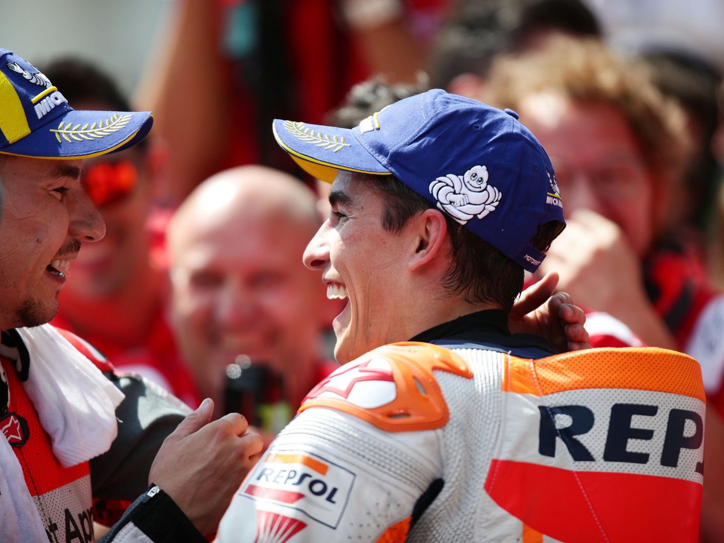 Marc Márquez y Jorge Lorenzo serán compañeros en 2019 en Honda. (Reuters)