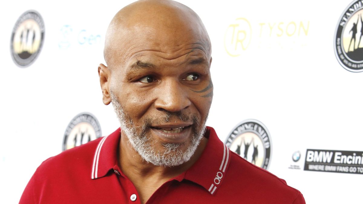 Mike Tyson: "En una pelea callejera patearía el culo a Mayweather"