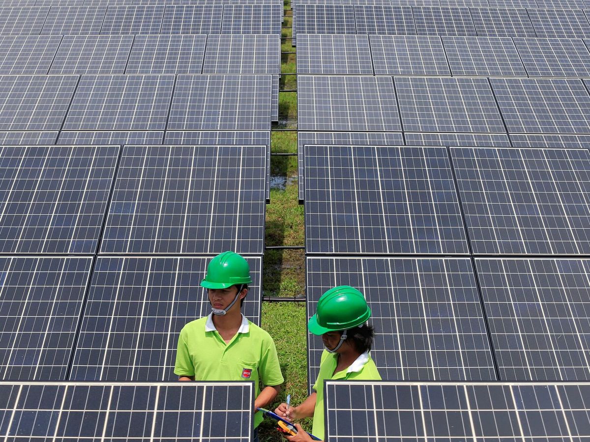 Foto: Planta de energía fotovoltaica. (Reuters/A.Perawong)