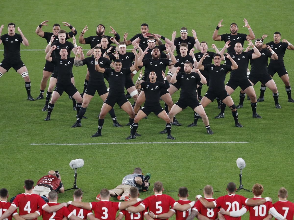 Naturaleza sofá Golpeteo La emotiva última haka del Mundial de rugby de Japón: adiós al capitán All  Black