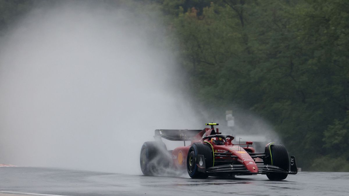 A Carlos Sainz le gusta Spa y conducir bajo la lluvia pero, ¿se disputará el Gran Premio?