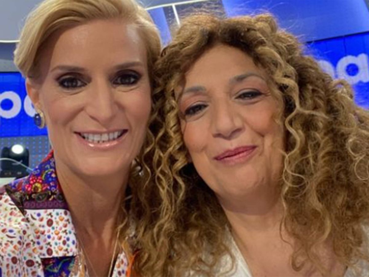 Foto: María Zurita y Sofía Álvarez ('Pasapalabra') posan en redes sociales. (Instagram @mariazuritaborbon)