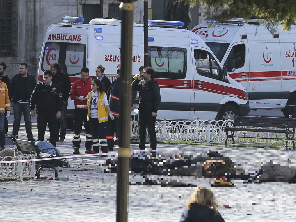 Foto: Imagen de archivo de ambulancias en Turquía. (Reuters)