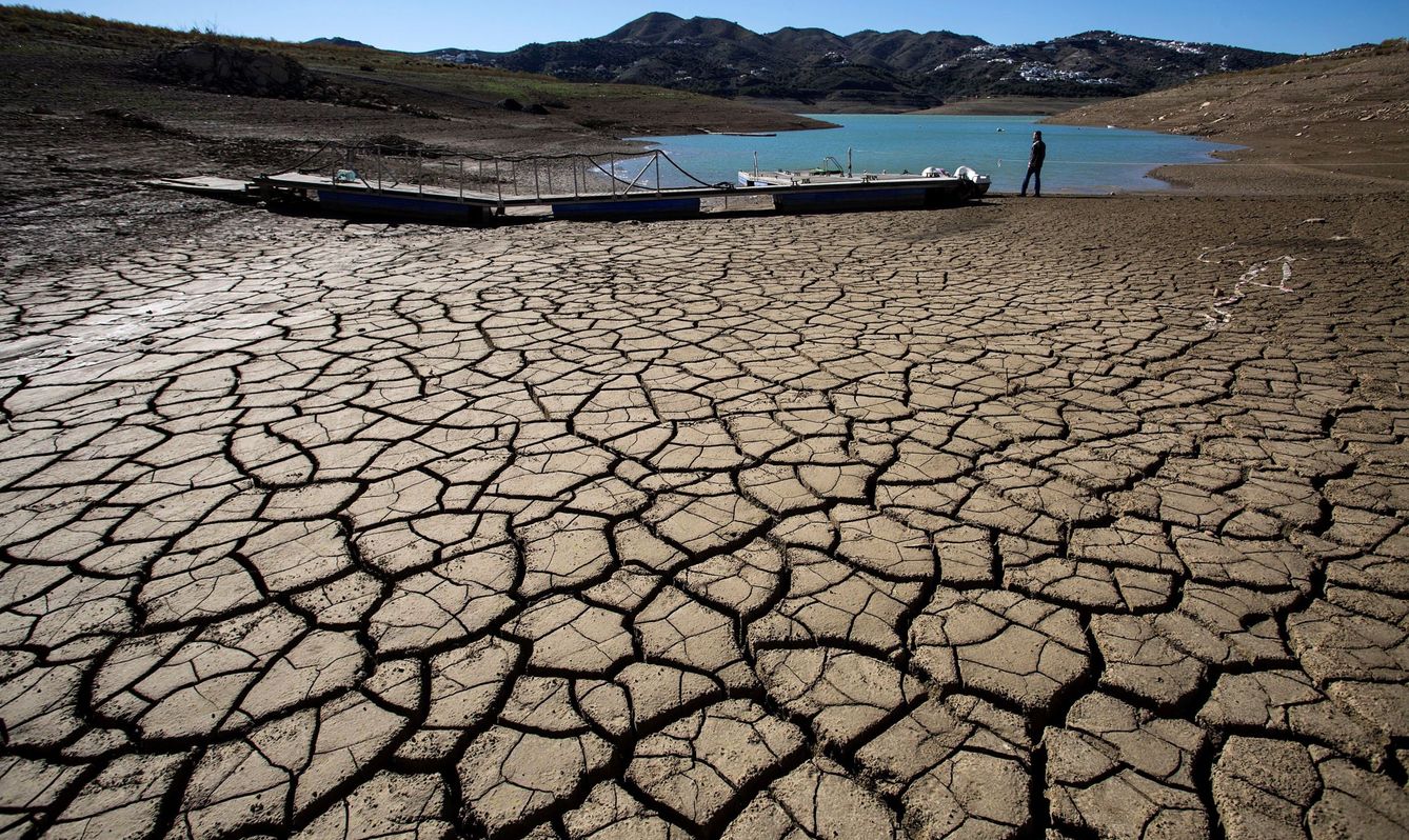 La sequía provoca restricciones en el abastecimiento urbano de agua (EFE D.Pérez)