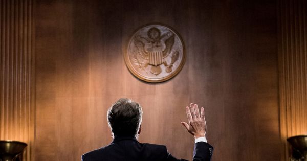Foto: El juez Brett Kavanaugh jura antes de testificar ante el Comité Judicial del Senado, el 27 de septiembre de 2018. (Reuters)