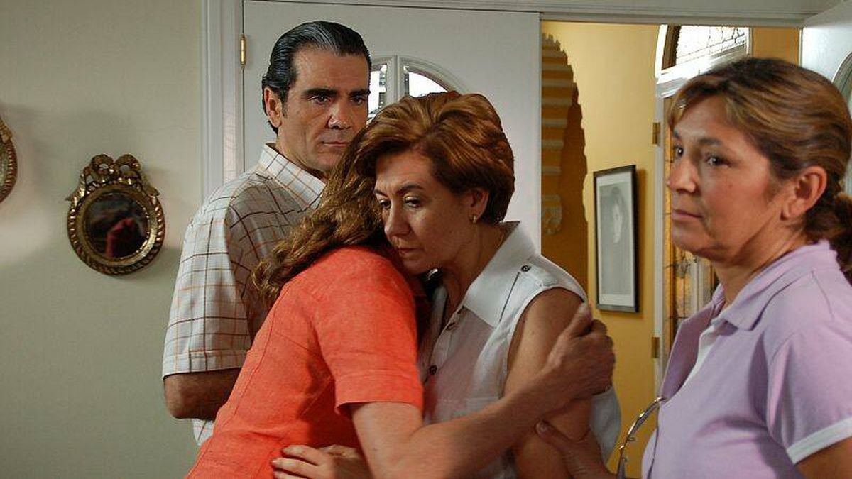 La miniserie sobre Dolores Vázquez que puedes ver gratis en RTVE Play: tiene a un actor de 'Sueños de libertad' entre sus filas