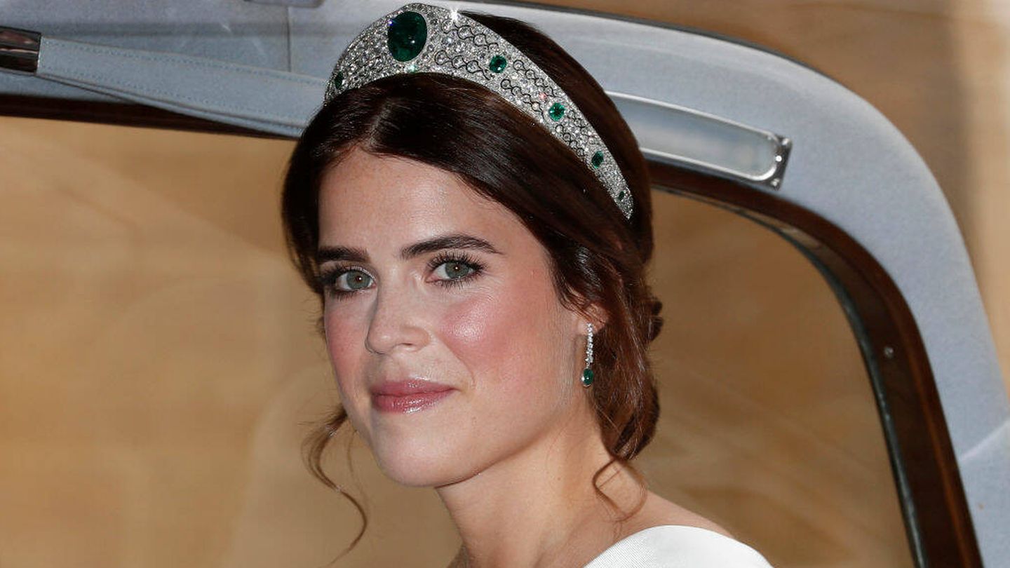 Detalle de la tiara lucida por Eugenia de York en su boda. (Getty Images)