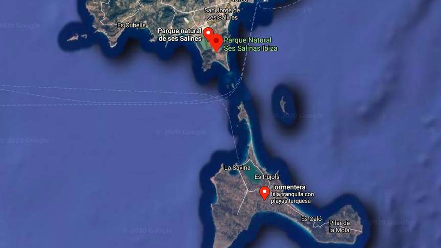 Ses Salines (Ibiza) está justo en frente de Formentera. (Google Maps)