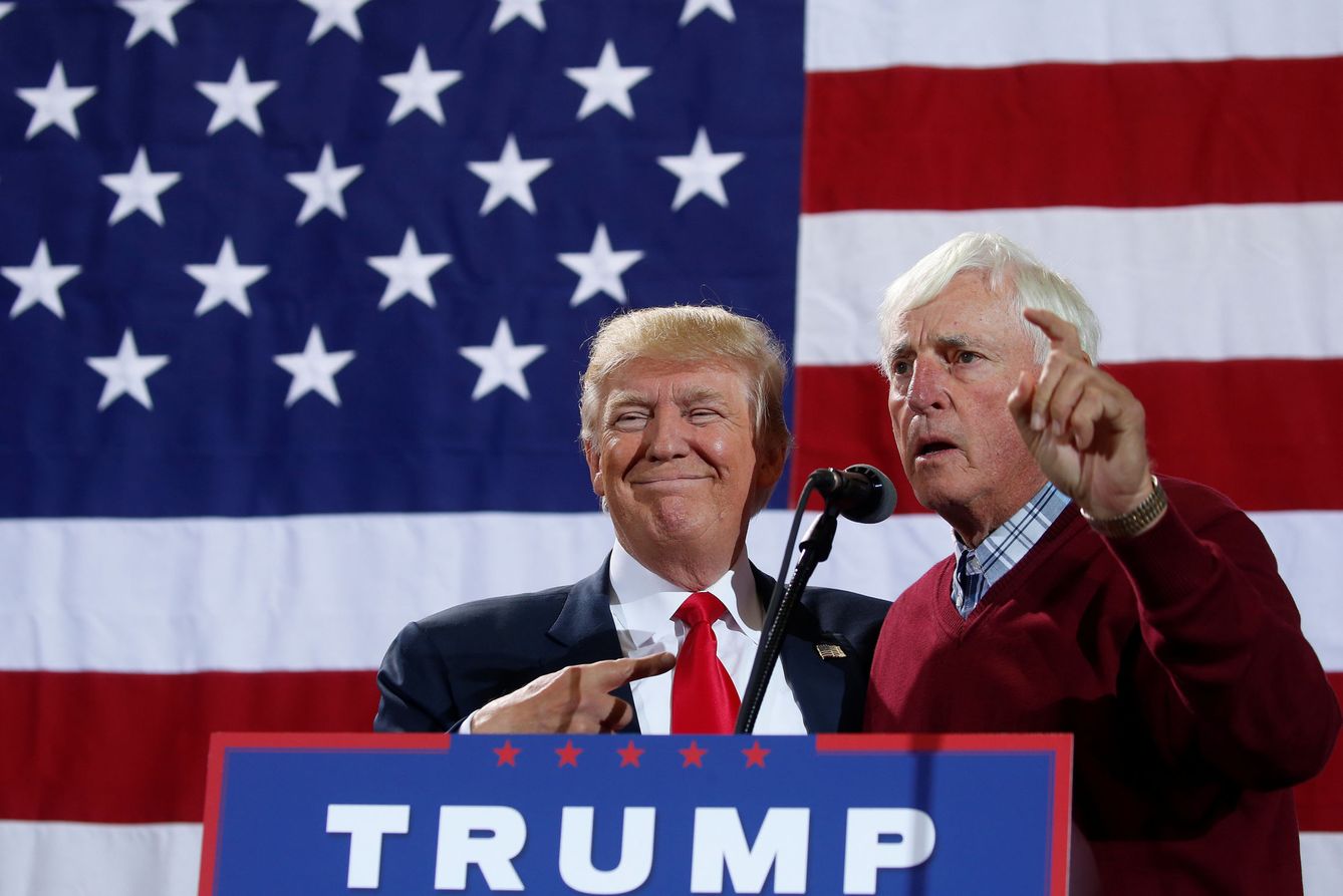 Trump y Knight, en plena campaña electoral. (Reuters)  