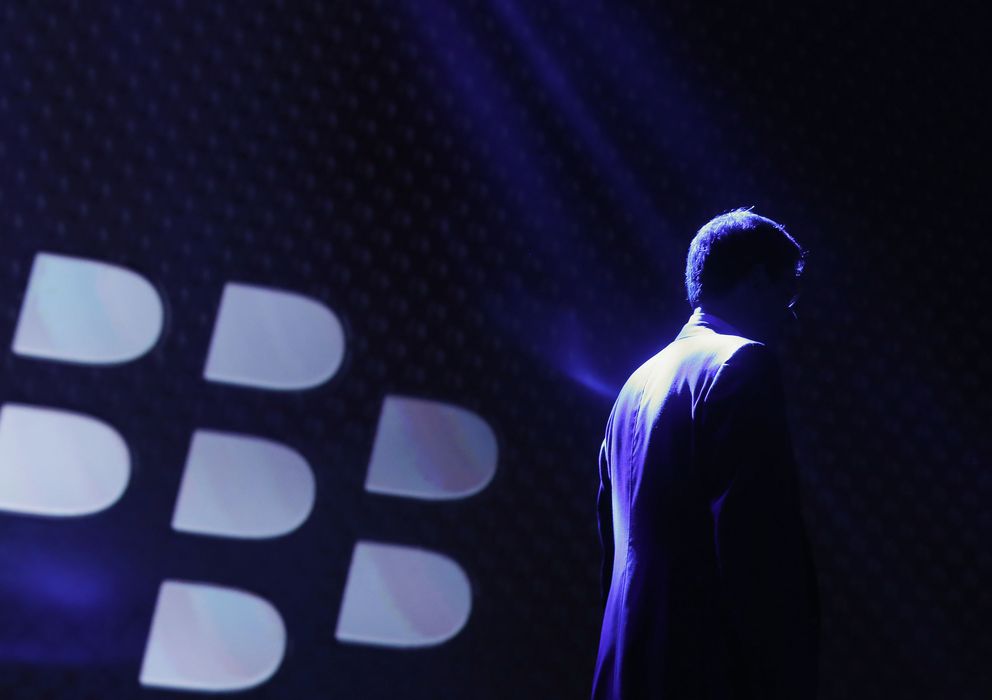 Foto: El presidente y CEO de Blackberry, Thorsten Heins, al finalizar una presentación (REUTERS)