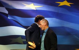 Grecia, preparada para todo: Europa contra Varufakis, primer asalto