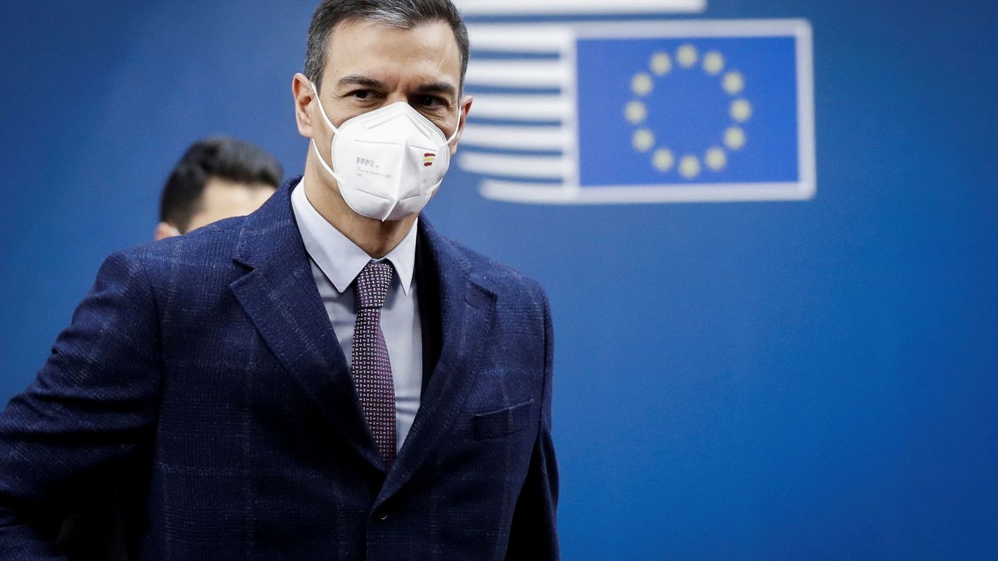 Sánchez a su llegada a una reunión del Consejo Europeo en Bruselas. (Reuters)