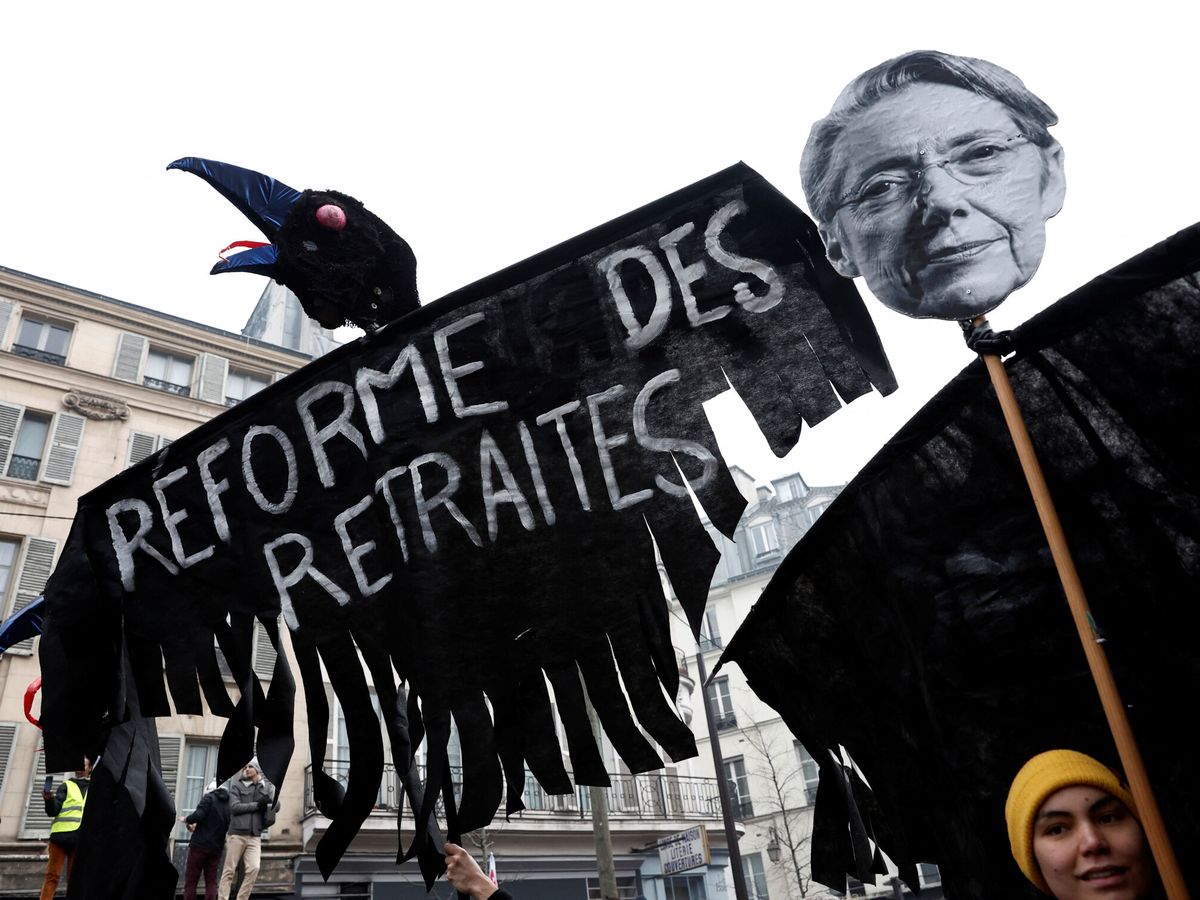 Foto: Manifestación en Francia contra la reforma de pensiones (Reuters/Benoit Tessier)