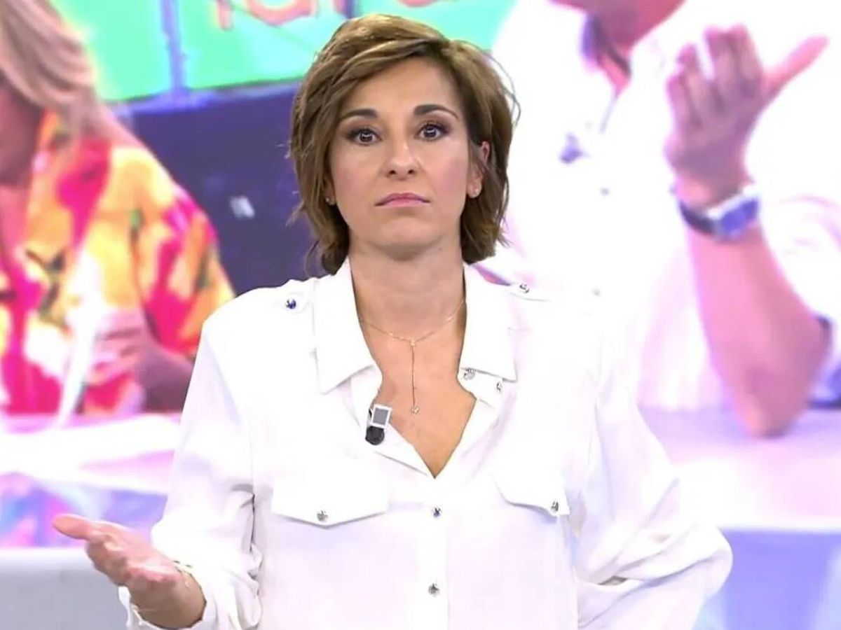 Foto: Adela González, presentadora de 'Sálvame'. (Mediaset)