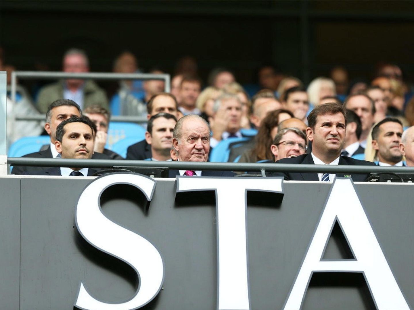 El rey Juan Carlos presenció el City-Tottenham jugado el 18 de octubre de 2014 en el Etihad Stadium.
